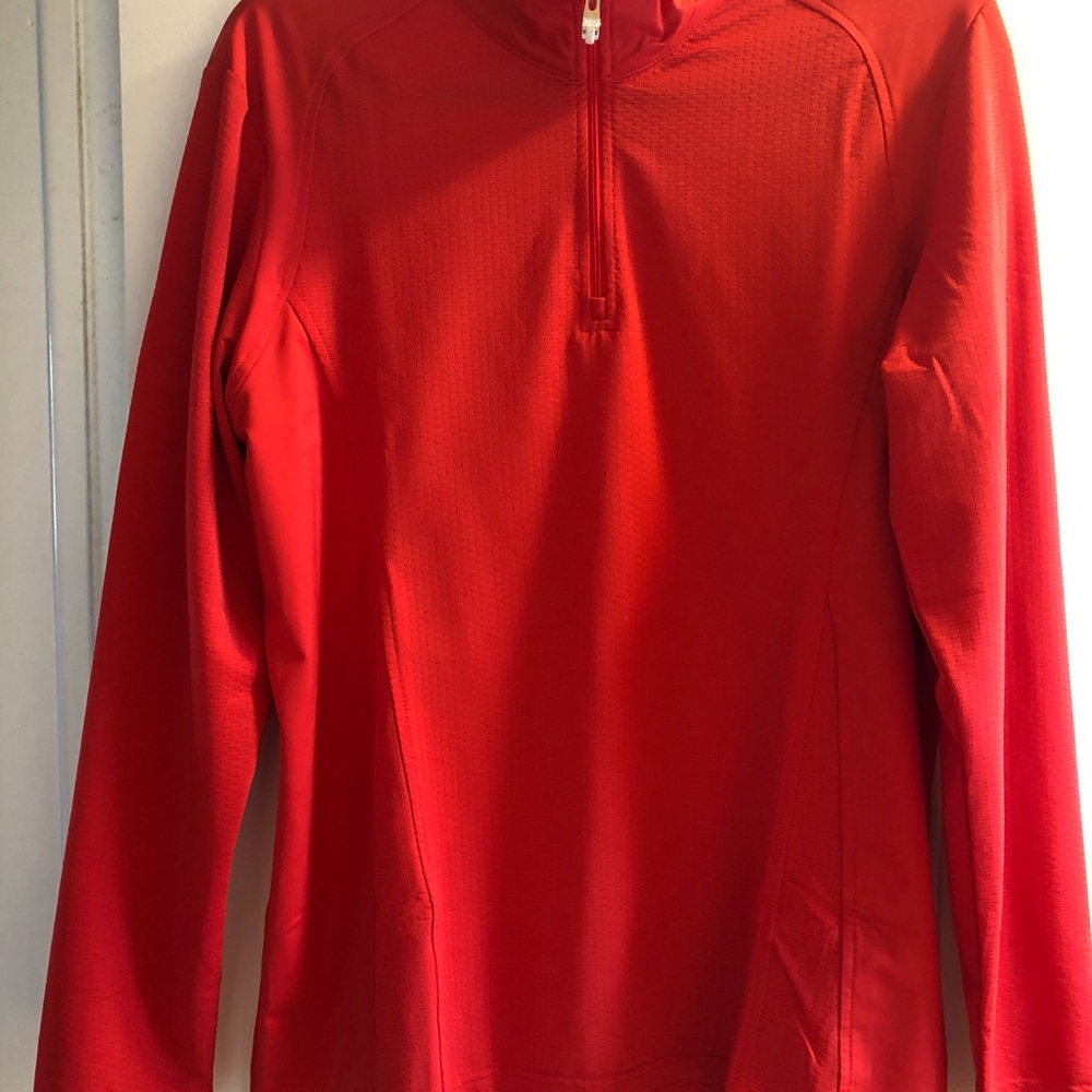 Nivo Long Sleeve Active Sport Shirt. Golf. XL.